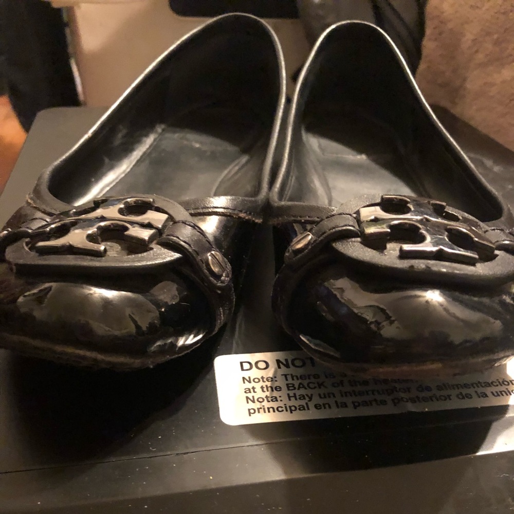 Tory Burch flats black